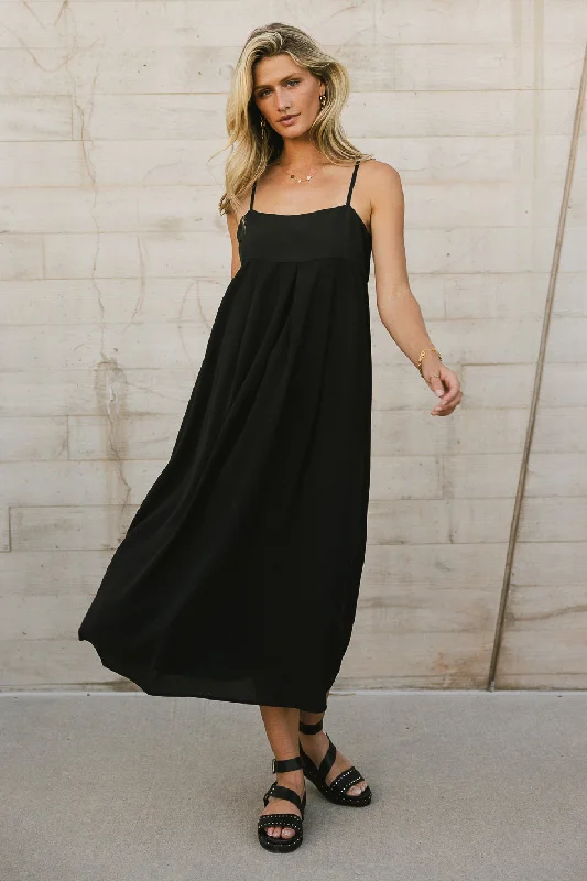 Special Savings Genevieve Empire Midi Dress in Black - FINAL SALE